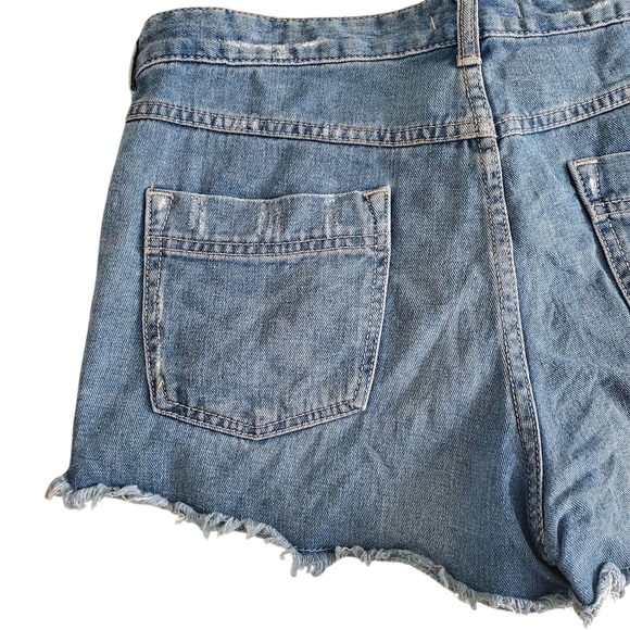 Free People Dolphin Ripped Denim True Blue Jean Shorts 29 Distressed Festival - Picture 7 of 15